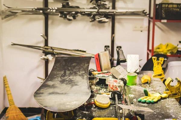 From Skis to Boots: Everything You Can Rent at a Ski Rental Shop