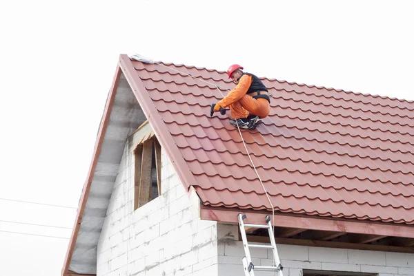 Roof Repair Near Me Crawfordville’s Experienced Roofing Team