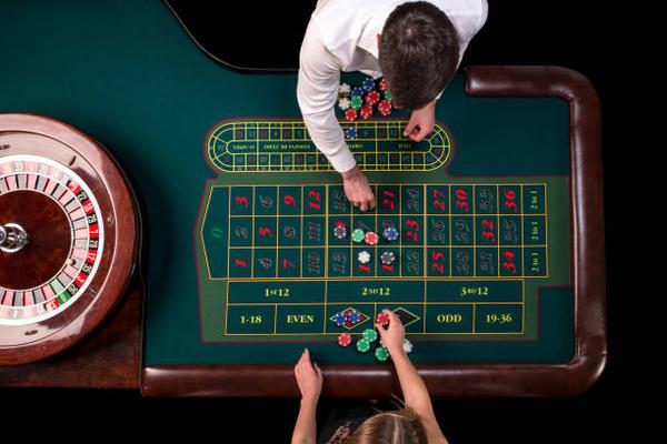 Explore Jackpots via Poker Online España Casino Platform